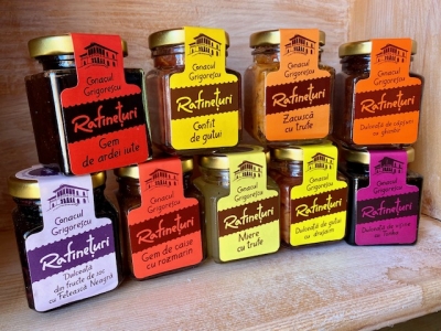 Sammlung von Rafinețuri